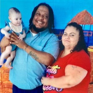 Meet your Posher, Caitlin